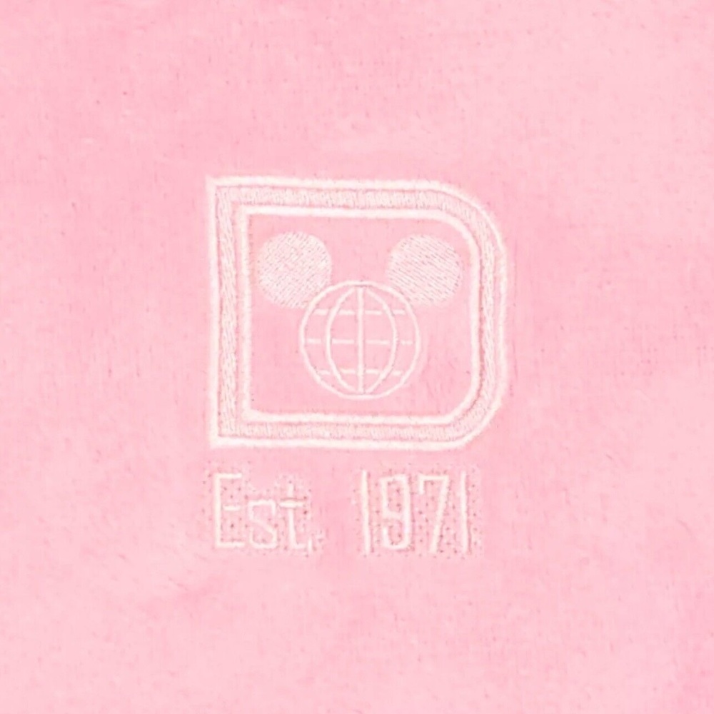 2022 Disney Parks Walt Disney World Piglet Pink Fuzzy Spirit Jersey - NEW - Picture 3 of 3
